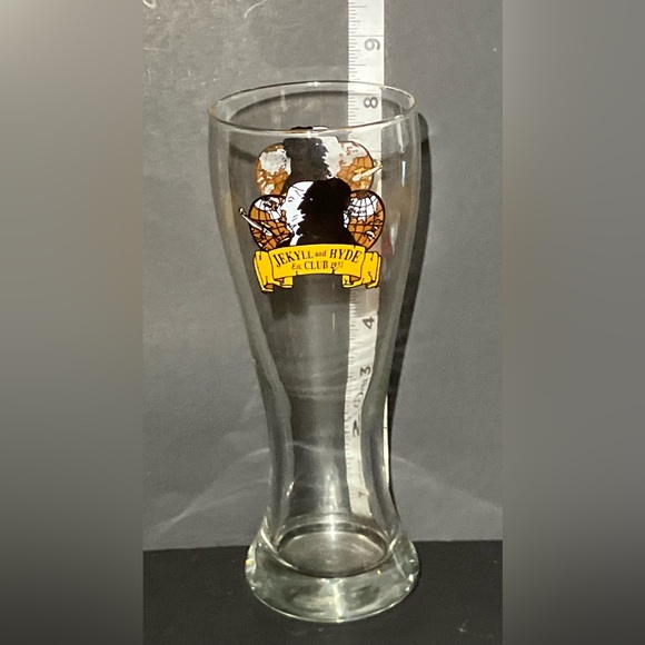 Jekyll And Hyde Club New York City  Pilsner Beer Glass 8 1/4”  Double Sided - Picture 7 of 7